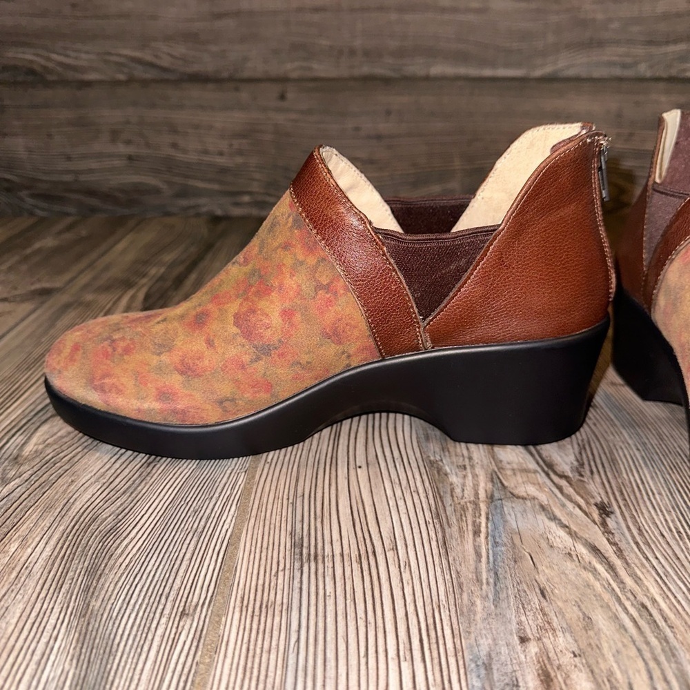Alegria Natalee Cognac and Roses Bootie - Picture 4 of 10